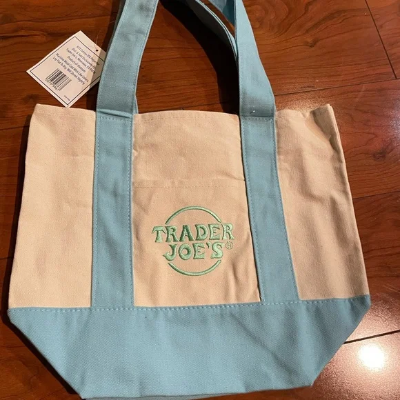 Spring 2026 Set of Trader Joe’s Mini Pastel Canvas Tote Bag Set Of 4 NWT - Picture 2 of 7